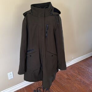 Trench coat,London Fog,dark Green with removable hoody, lined ,superior finish